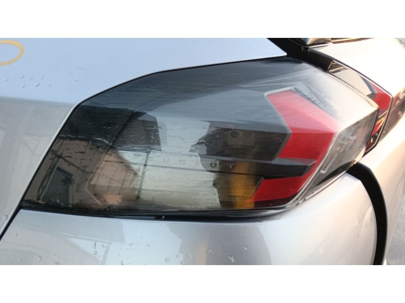 Recambio de piloto trasero izquierdo para peugeot 208 i (ca_, cc_) 1.2 puretech 82 referencia OEM IAM   