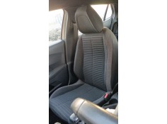 Recambio de asiento delantero derecho para peugeot 208 i (ca_, cc_) 1.2 puretech 82 referencia OEM IAM    2