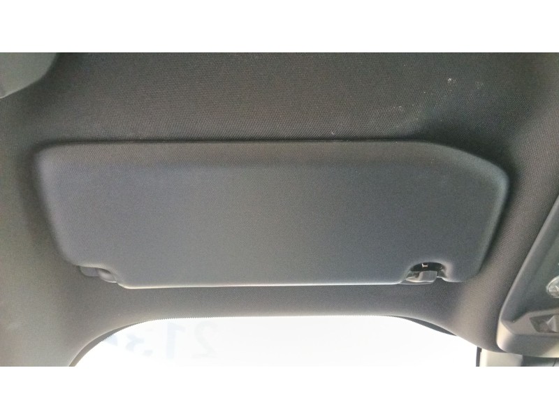 Recambio de parasol izquierdo para peugeot 208 i (ca_, cc_) 1.2 puretech 82 referencia OEM IAM   