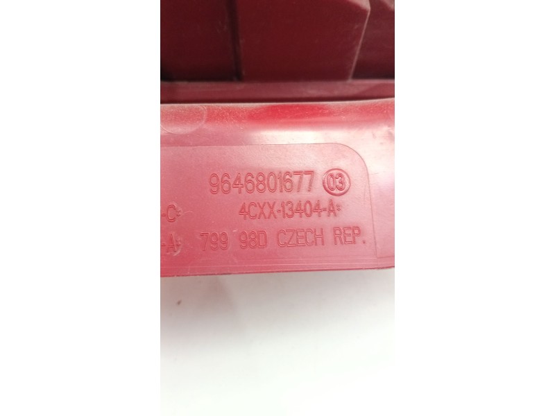 Recambio de piloto trasero derecho para citroën c4 i (lc_) 1.6 hdi referencia OEM IAM 9646801677  