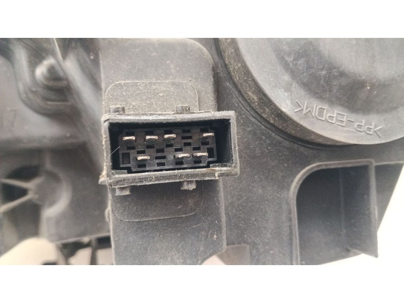 Recambio de faro derecho para citroën c4 i (lc_) 1.6 hdi referencia OEM IAM   