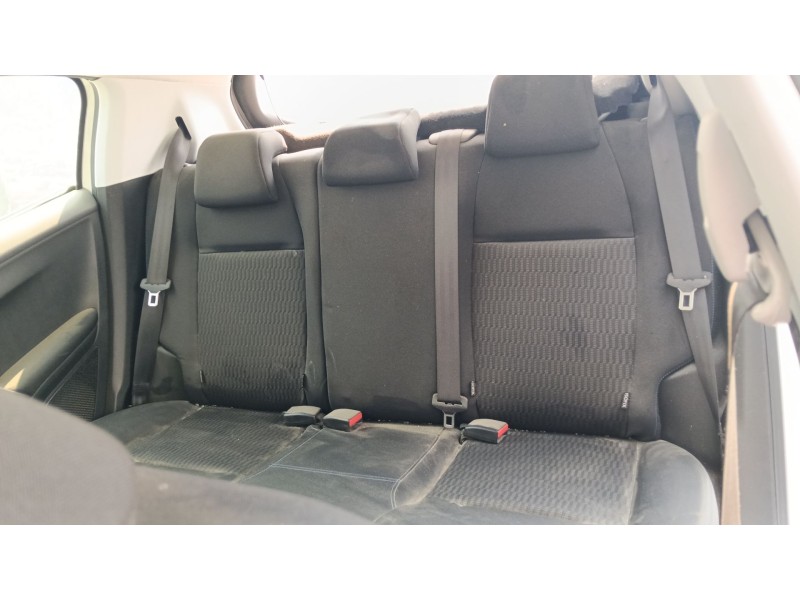 Recambio de asientos traseros para peugeot 208 ii (ub_, up_, uw_, uj_) 1.2 puretech 75 referencia OEM IAM   
