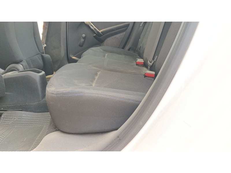 Recambio de asientos traseros para peugeot 208 ii (ub_, up_, uw_, uj_) 1.2 puretech 75 referencia OEM IAM   