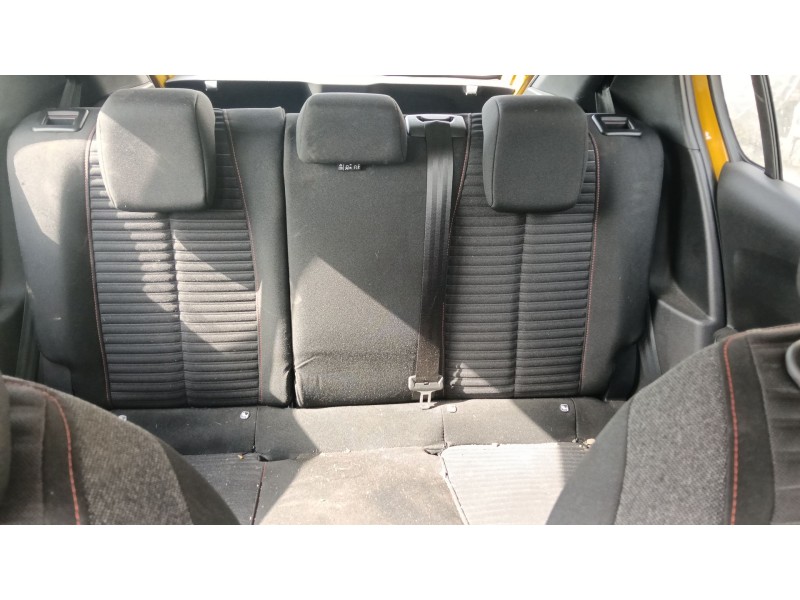 Recambio de asientos traseros para peugeot 208 ii (ub_, up_, uw_, uj_) 1.2 puretech 75 referencia OEM IAM   