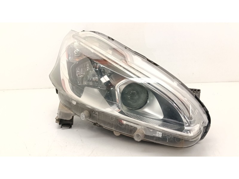 Recambio de faro derecho para peugeot 208 i (ca_, cc_) 1.2 puretech 82 referencia OEM IAM   