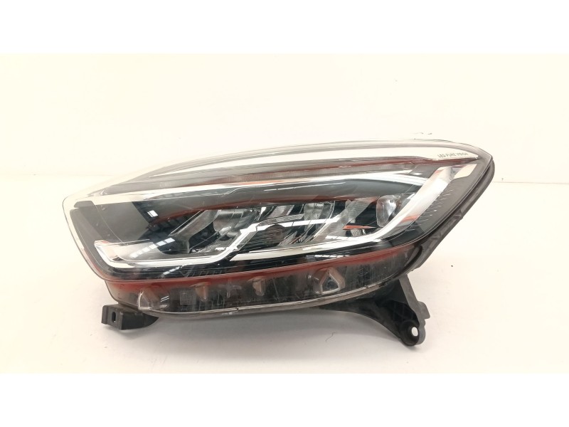 Recambio de faro izquierdo para renault captur i (j5_, h5_) 1.2 tce 120 referencia OEM IAM 260606159R  