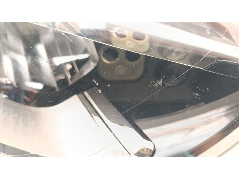 Recambio de faro derecho para renault captur i (j5_, h5_) 1.2 tce 120 referencia OEM IAM   