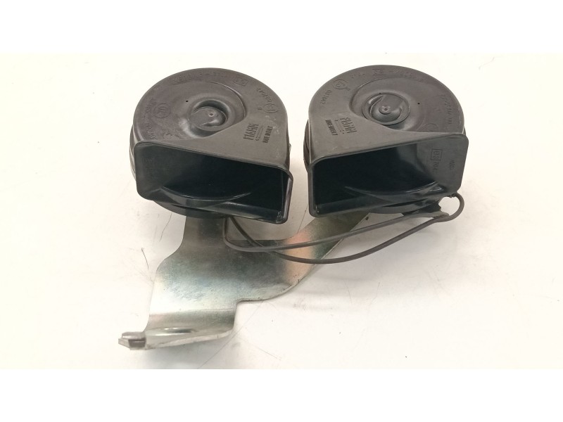 Recambio de claxon para mitsubishi mirage / space star vi hatchback (a0_a) 1.2 (a03a) referencia OEM IAM A046522  