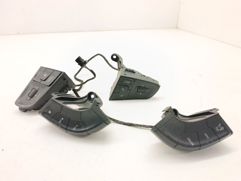 Recambio de mando volante para peugeot 508 i (8d_) 2.0 hdi referencia OEM IAM 966673348002  