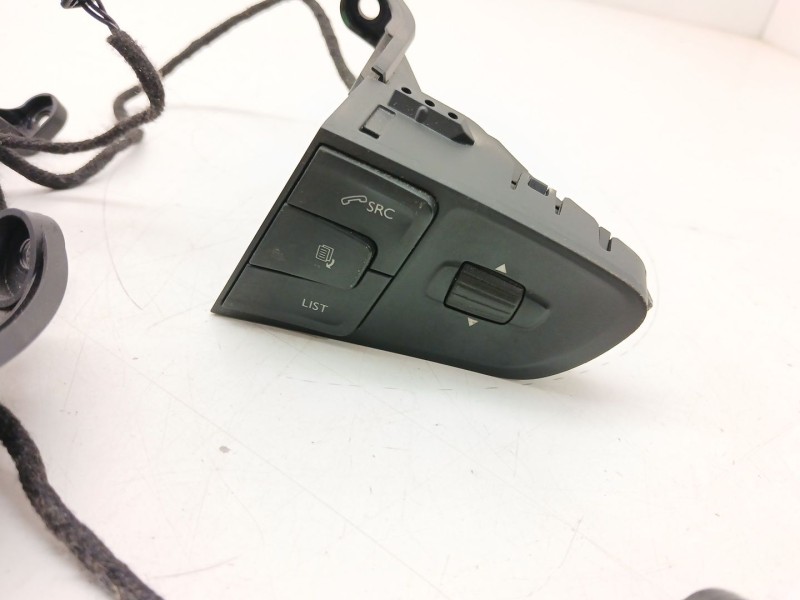 Recambio de mando volante para peugeot 508 i (8d_) 2.0 hdi referencia OEM IAM 966673348002  
							