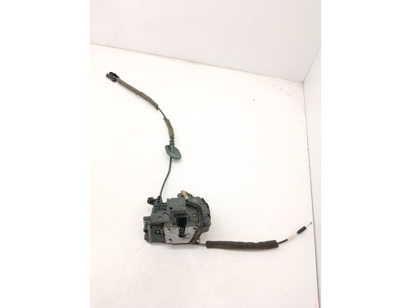 Recambio de cerradura puerta delantera derecha para renault captur i (j5_, h5_) 1.2 tce 120 referencia OEM IAM   