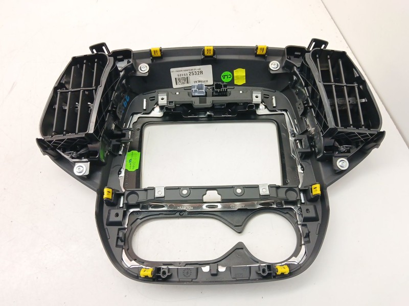 Recambio de moldura para renault captur i (j5_, h5_) 1.2 tce 120 referencia OEM IAM 682602532R  