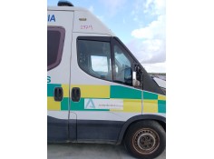 Recambio de puerta delantera derecha para iveco daily vi furgoneta 33s13, 35s13, 35c13 referencia OEM IAM   