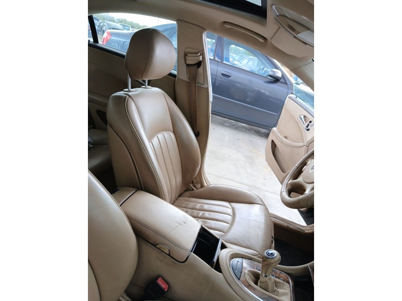 Recambio de asiento delantero izquierdo para mercedes-benz cls (c219) cls 350 (219.356) referencia OEM IAM   
							