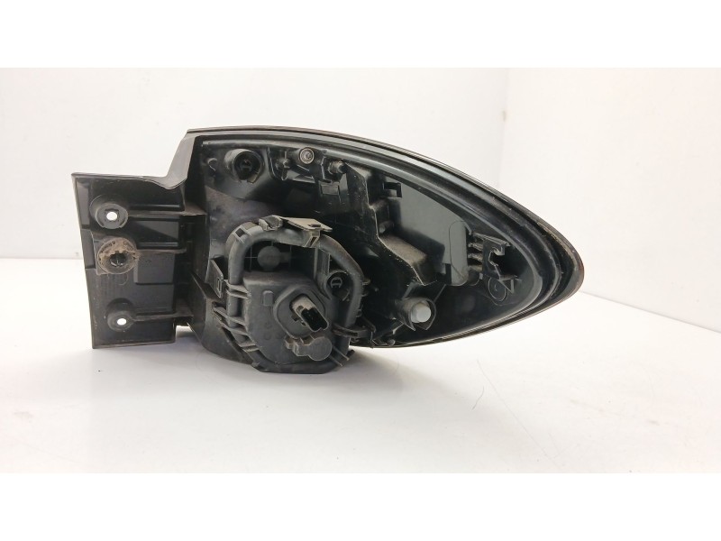 Recambio de piloto trasero izquierdo para renault captur i (j5_, h5_) 1.2 tce 120 referencia OEM IAM 265557849R  