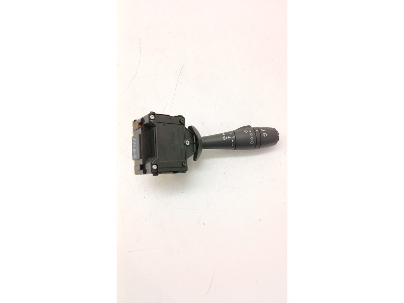 Recambio de mando multifuncion para renault captur i (j5_, h5_) 1.2 tce 120 referencia OEM IAM 255675887R  