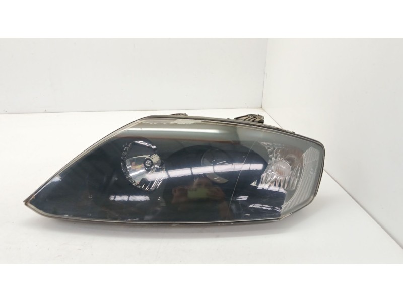 Recambio de faro izquierdo para hyundai coupe ii (gk) 1.6 16v referencia OEM IAM 921012CXXX  