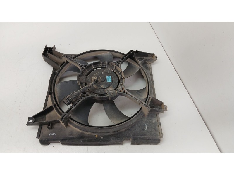 Recambio de electroventilador para hyundai coupe ii (gk) 1.6 16v referencia OEM IAM 253802DXXX  
							