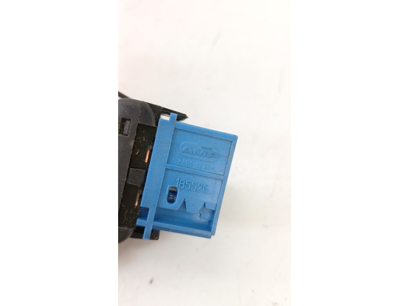 Recambio de mando retrovisor para citroën c3 i (fc_, fn_) 1.4 hdi referencia OEM IAM 185526  
							