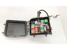Recambio de caja reles / fusibles para peugeot 2008 ii (ud_, us_, uy_, uj_, ur_, uc_) 1.2 puretech 100 referencia OEM IAM 982451