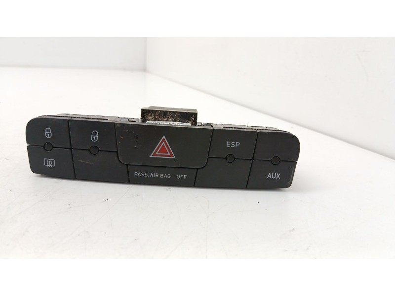 Recambio de warning para seat ibiza iv sc (6j1, 6p5) 1.2 tdi referencia OEM IAM 6J0927137AF  