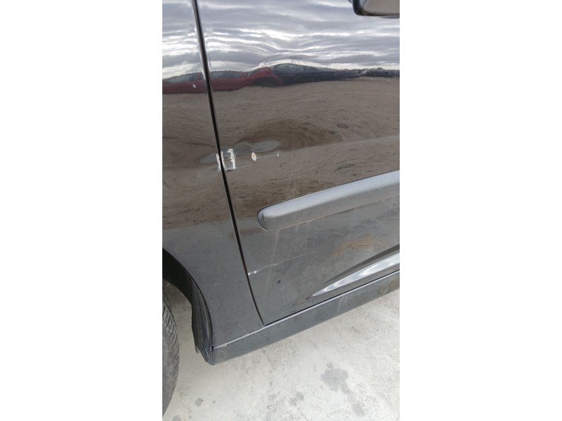 Recambio de puerta delantera izquierda para peugeot 207/207+ (wa_, wc_) 1.6 hdi referencia OEM IAM   