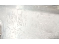 Recambio de caja reles / fusibles para toyota hilux vii pick-up (_n1_, _n2_, _n3_) 2.5 d-4d 4wd (kun25) referencia OEM IAM 82662 2
