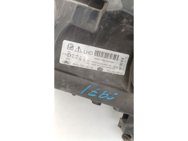 Recambio de faro izquierdo para ford kuga i 2.0 tdci referencia OEM IAM 8V4113W030AE  
							