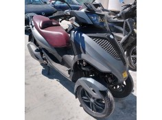 piaggio mp3 del año 2016