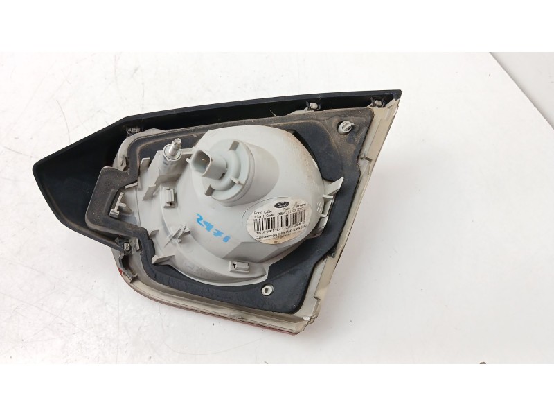 Recambio de piloto trasero izquierdo interior para ford kuga i 2.0 tdci referencia OEM IAM   
							