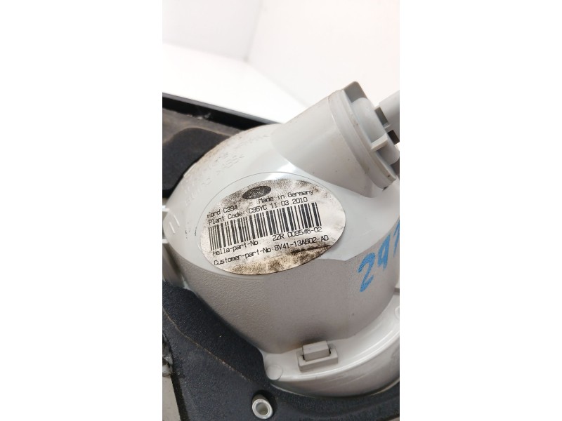 Recambio de piloto trasero derecho interior para ford kuga i 2.0 tdci referencia OEM IAM 8V4113A602AD  
							