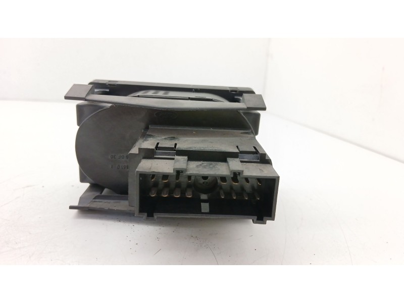 Recambio de mando luces para ford kuga i 2.0 tdci referencia OEM IAM 4986102  