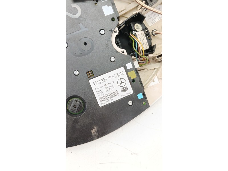 Recambio de luz interior para mercedes-benz cls (c219) cls 350 (219.356) referencia OEM IAM A2198201001  
