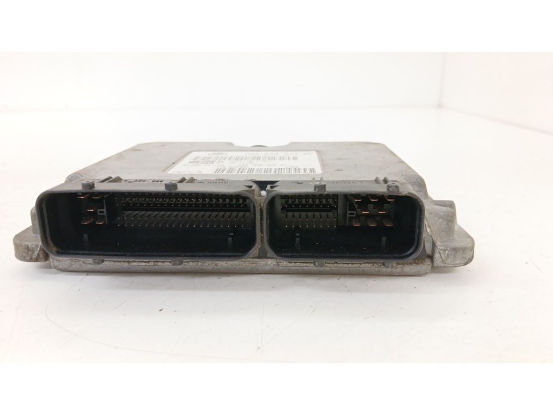 Recambio de centralita motor uce para seat ibiza iii (6l1) 1.4 16v referencia OEM IAM 036906034AL  