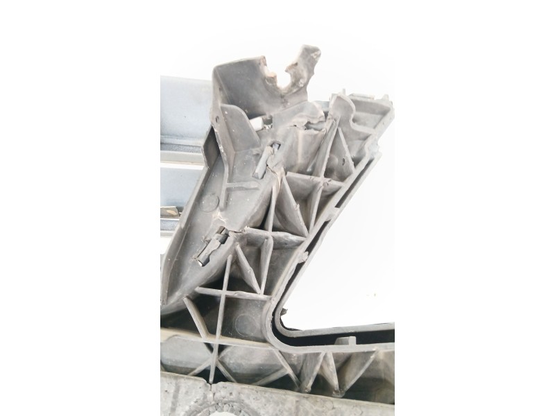 Recambio de paragolpes delantero para mercedes-benz clase clc (cl203) clc 220 cdi (203.708) referencia OEM IAM   