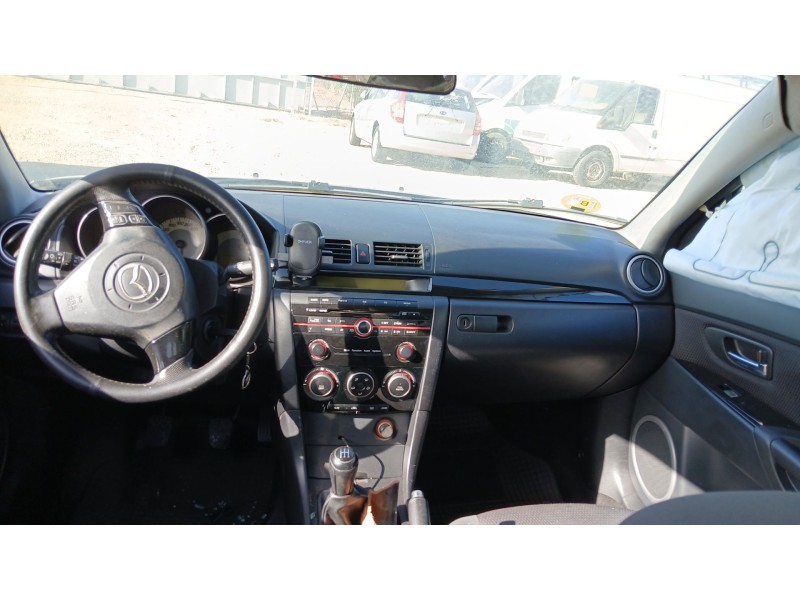 mazda 3 sedán (bk) del año 2004