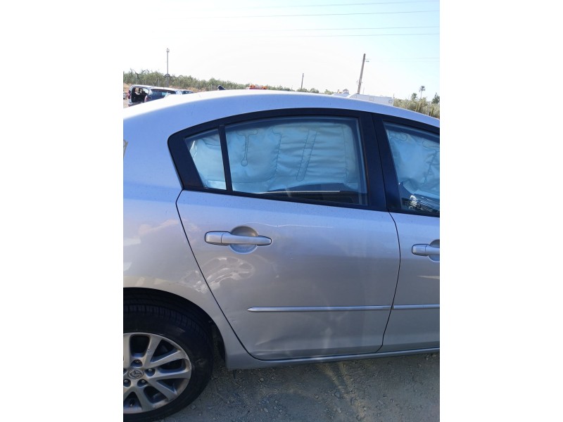 Recambio de puerta trasera derecha para mazda 3 sedán (bk) 1.6 di turbo (bk12y) referencia OEM IAM   