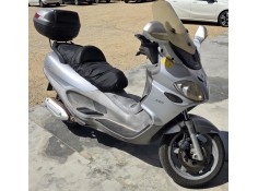 piaggio x9 del año 2004
