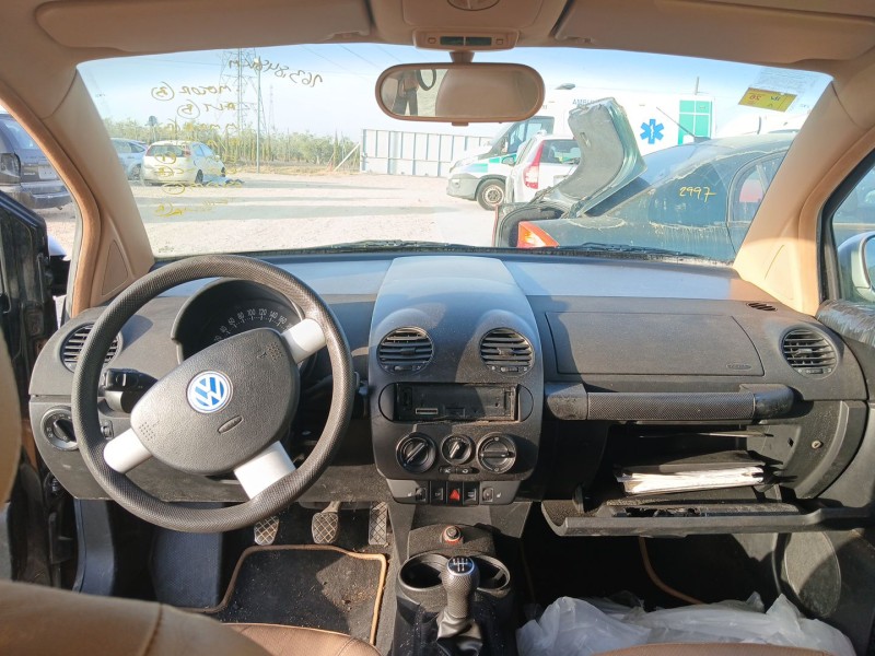volkswagen new beetle (9c1, 1c1) del año 2001