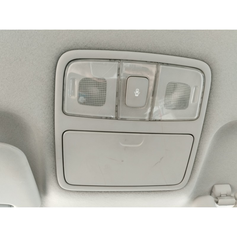 Recambio de luz interior para hyundai i30 1.4 cat referencia OEM IAM   