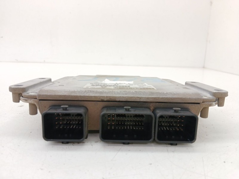 Recambio de centralita motor uce para peugeot 307 sw (3h) 2.0 hdi 90 referencia OEM IAM 9658372980  
							