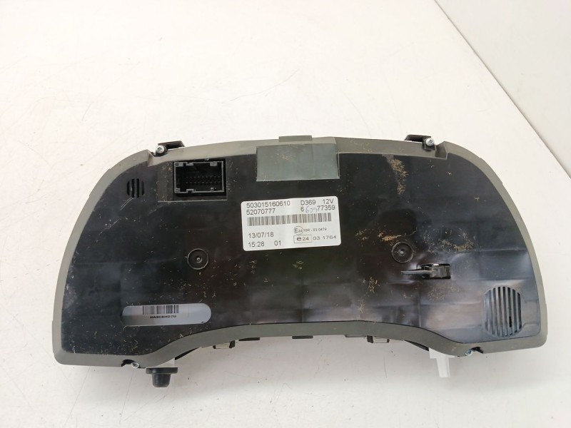 Recambio de cuadro instrumentos para opel combo furgón/monospace (x12) 1.3 cdti (b05) referencia OEM IAM 52070777  
