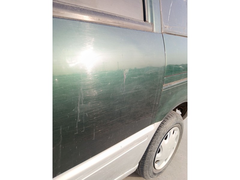 Recambio de puerta lateral corredera izquierda para nissan serena van (c23) 2.3 referencia OEM IAM   