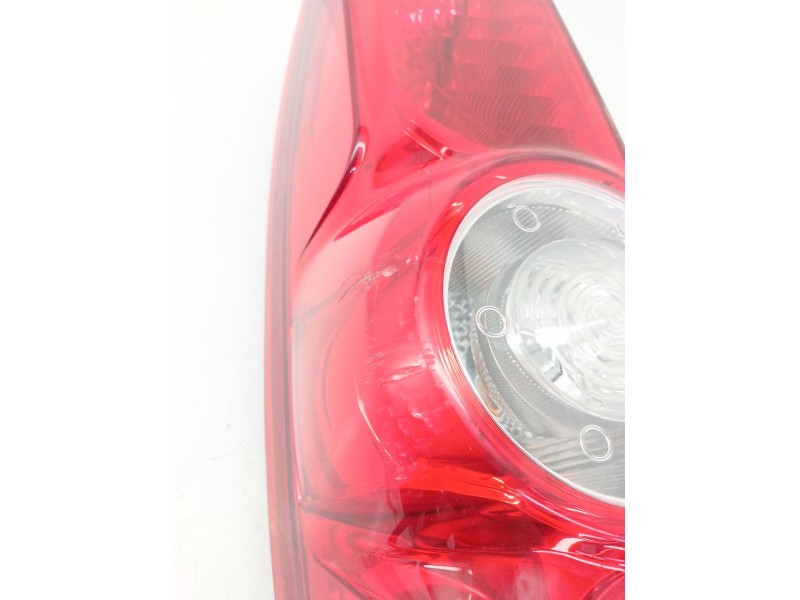 Recambio de piloto trasero izquierdo para opel combo furgón/monospace (x12) 1.3 cdti (b05) referencia OEM IAM   