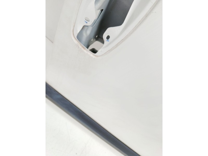 Recambio de puerta delantera derecha para opel combo furgón/monospace (x12) 1.3 cdti (b05) referencia OEM IAM   