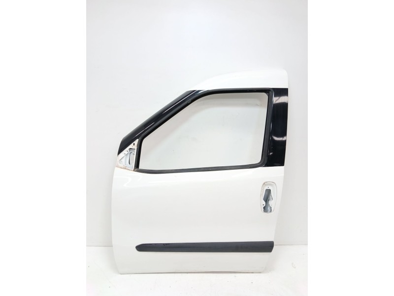 Recambio de puerta delantera izquierda para opel combo furgón/monospace (x12) 1.3 cdti (b05) referencia OEM IAM   