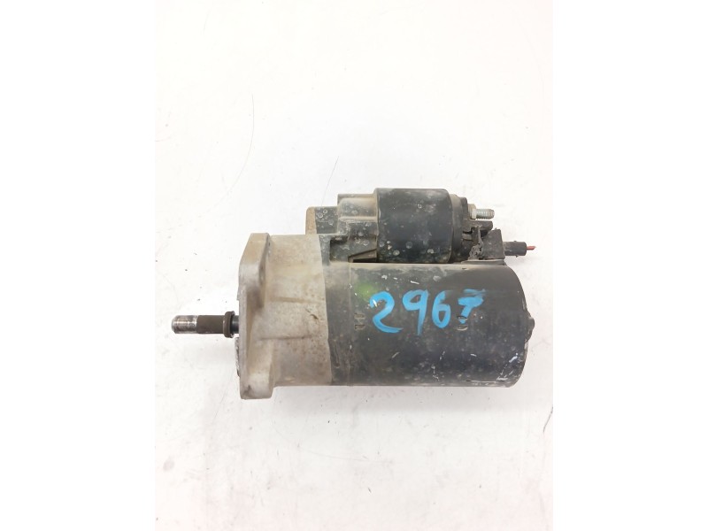 Recambio de motor arranque para volkswagen polo iii (6n1) 50 1.0 referencia OEM IAM 0369110230  