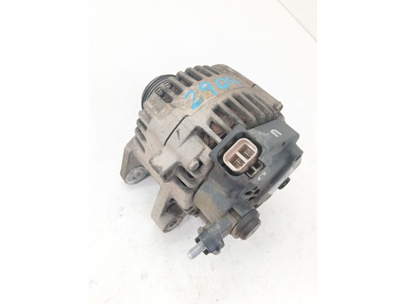Recambio de alternador para hyundai i30 (fd) 1.6 crdi referencia OEM IAM 373002A110  
							