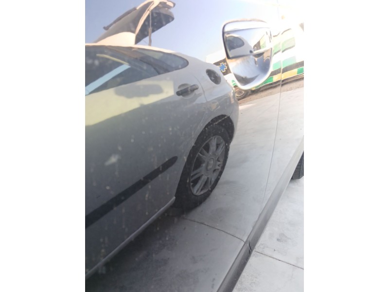 Recambio de puerta delantera izquierda para audi a6 c6 (4f2) 2.7 tdi referencia OEM IAM   
							