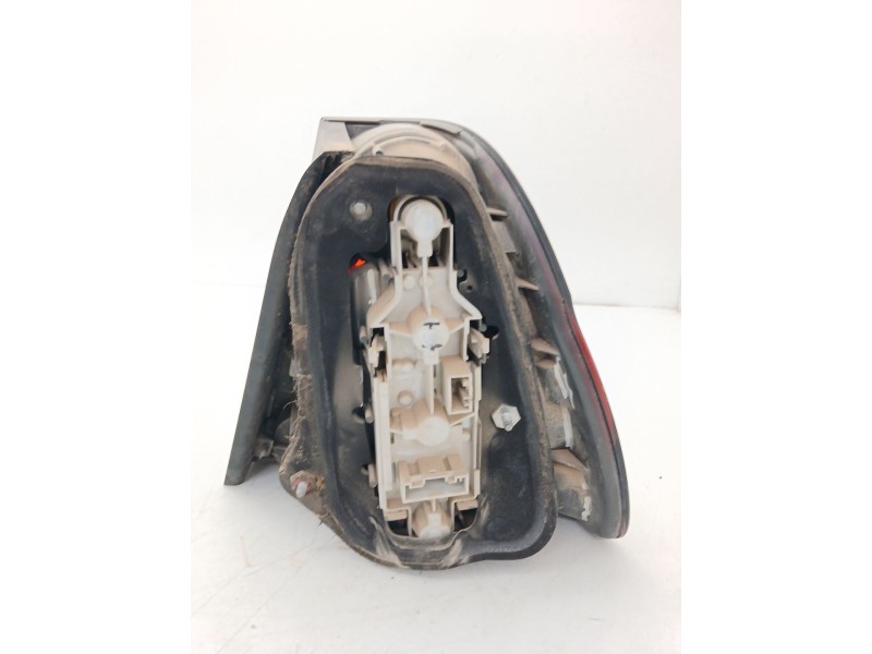 Recambio de piloto trasero izquierdo para bmw 3 compact (e46) 316 ti referencia OEM IAM 69277639  